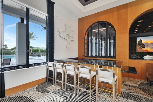 Building Photo - 8356 Royal County Down Rd