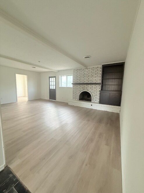 Building Photo - 10721 E 26th Pl