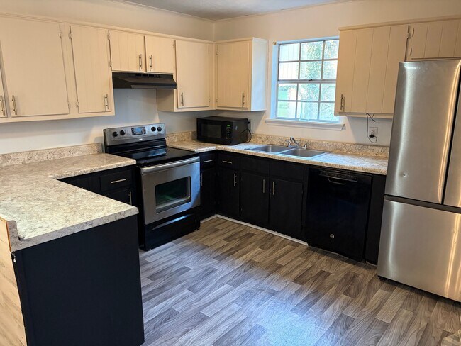 Building Photo - 5257 Goldmar Dr