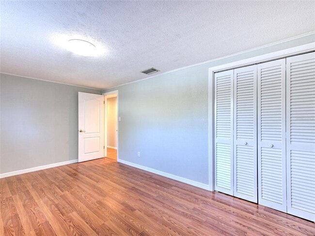 Building Photo - 4711 W San Rafael St