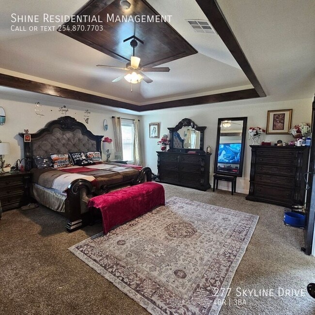 Building Photo - 277 Skyline Dr