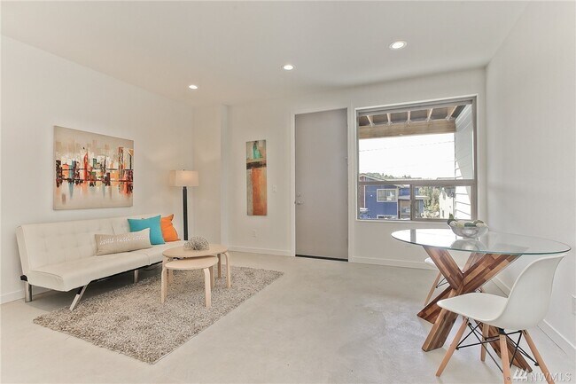 Primary Photo - 4754 23rd Ave SW