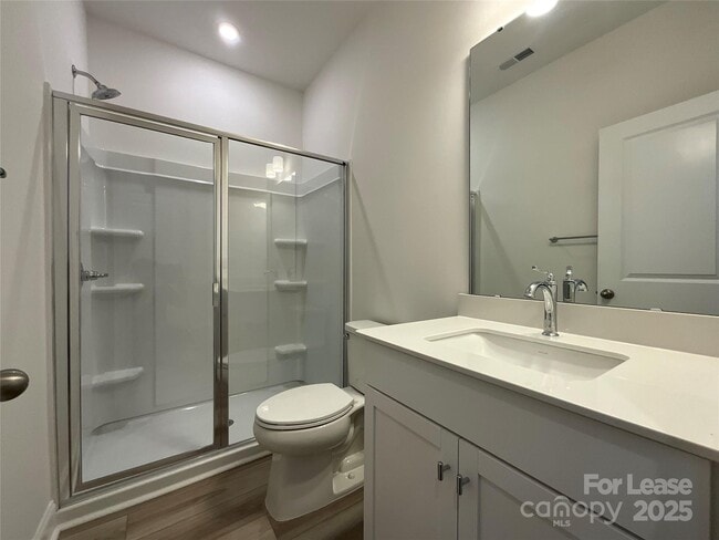 Building Photo - 15340 Ballancroft Pkwy