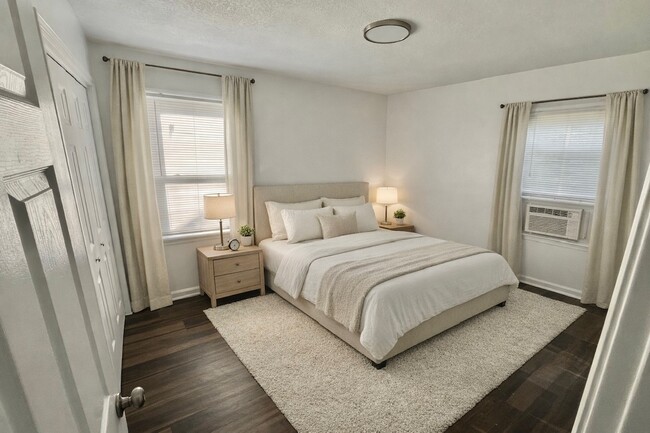 Building Photo - 7700 Norwood St