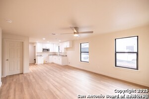 Building Photo - 1930 Lennon Ave