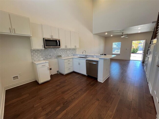 Building Photo - 2105 Tiger Trail