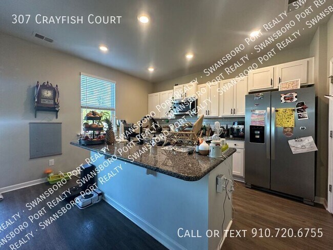 Building Photo - 307 Crayfish Ct