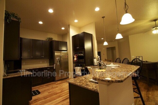 Building Photo - 6262 Adamants Dr
