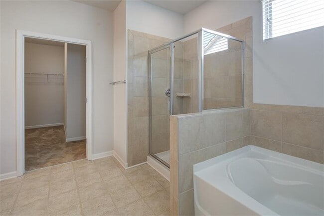 Building Photo - 5245 Echos Cove