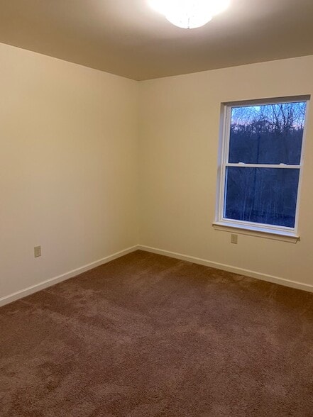 Building Photo - 106 Lottie Dr