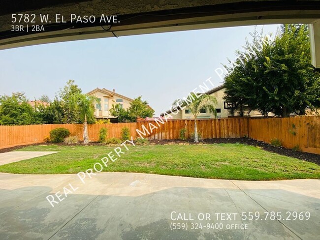 Building Photo - $2,300 Fresno Bluffs, 3 Bedroom, Solar Pan...