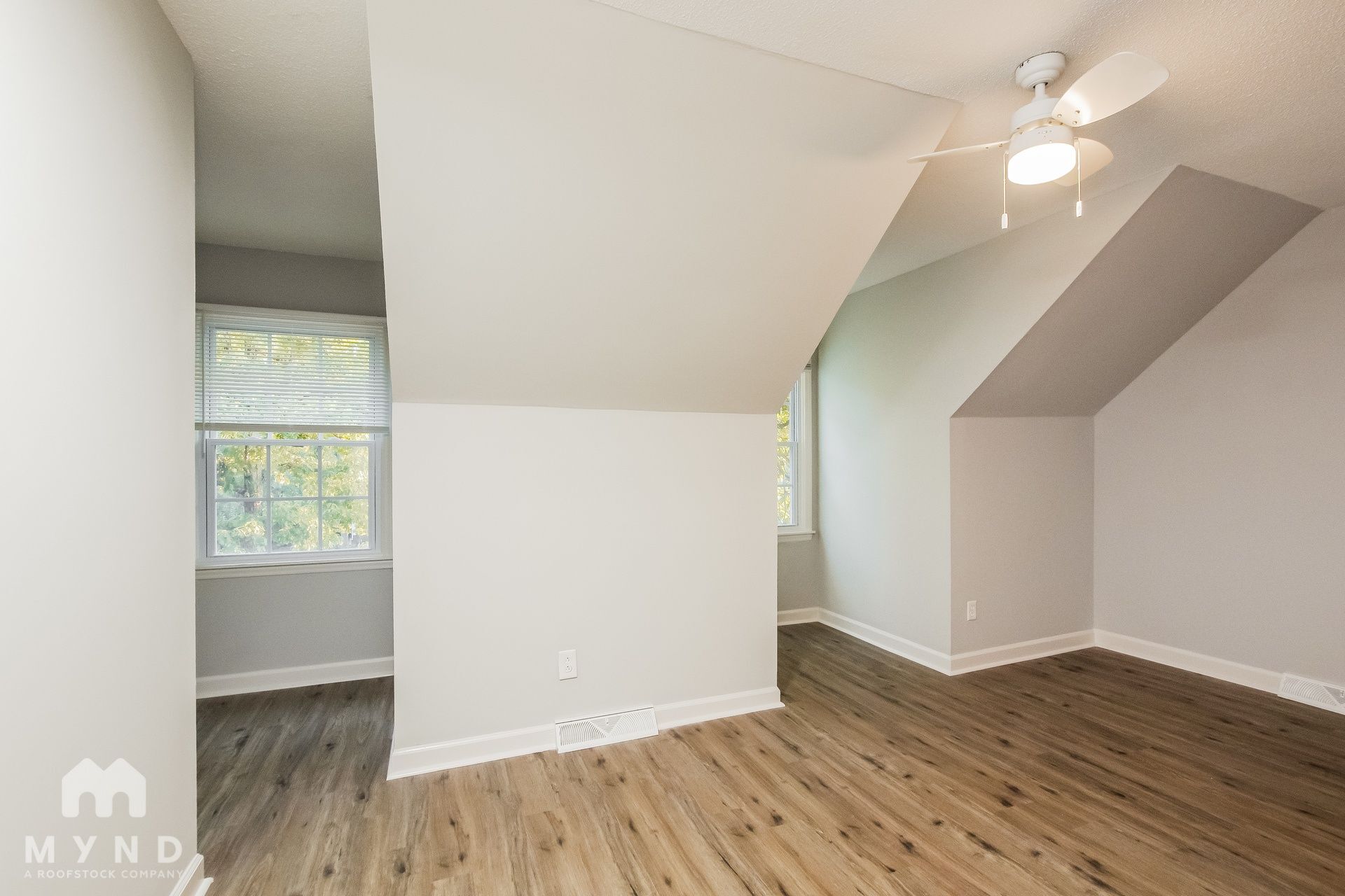 Building Photo - 7904 Red Lantern Rd