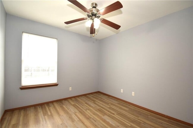 Building Photo - 132 Sage St