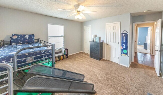 Building Photo - Lovely Home in Southwest Lubbock