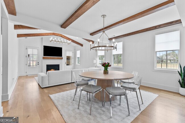 Building Photo - 202 Regester Wy