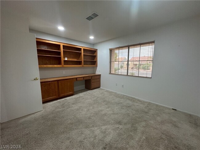 Building Photo - 3013 Hawksdale Dr
