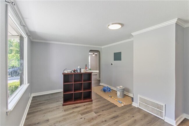 Building Photo - 2182 Shumate Ln