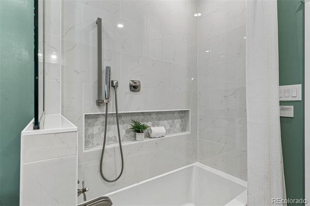 Building Photo - 3451 W 30th Ave