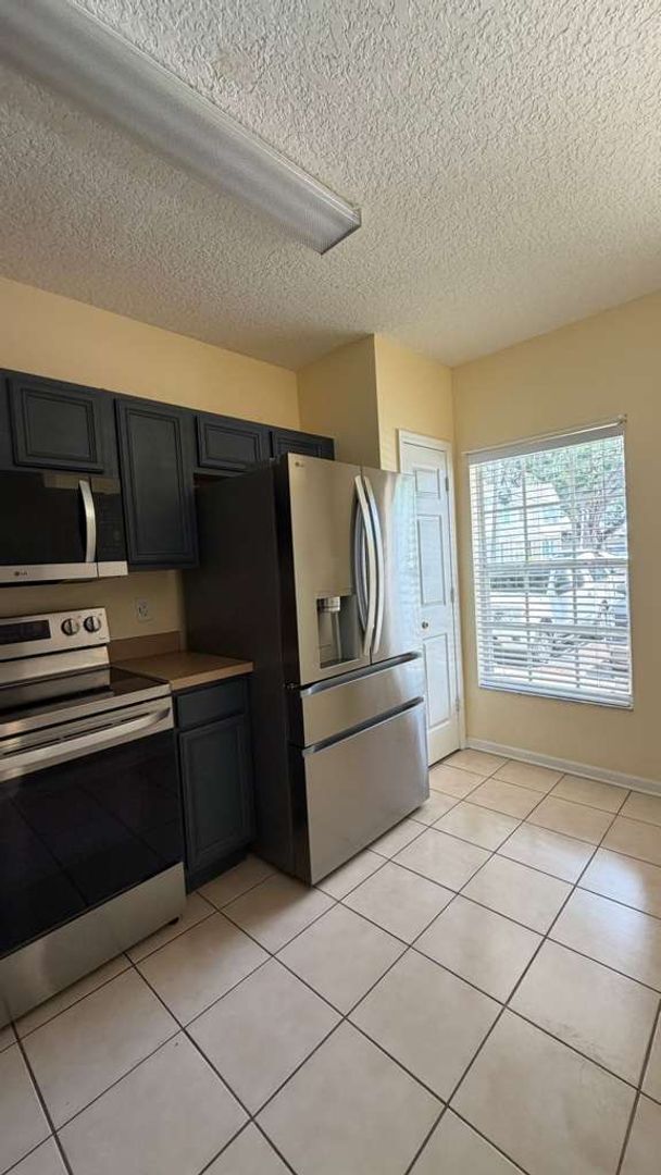 Building Photo - 2912 Woodlands Park Ct
