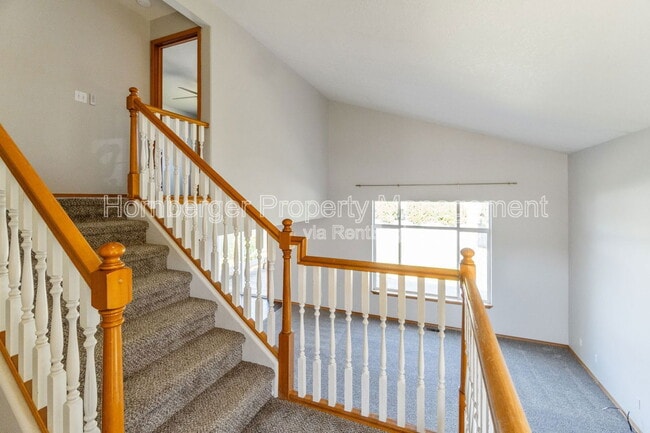 Building Photo - 4609 E 15th Ave