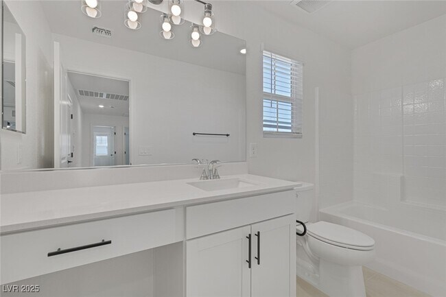 Building Photo - 2757 Pellaro Walk