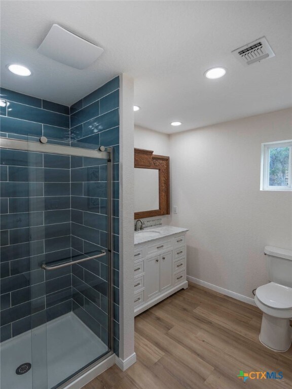 Building Photo - 268 White Oak Dr