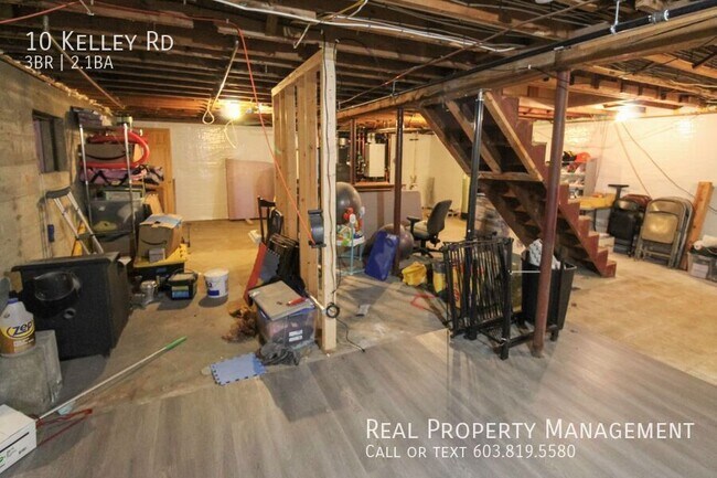 Building Photo - 10 Kelley Rd