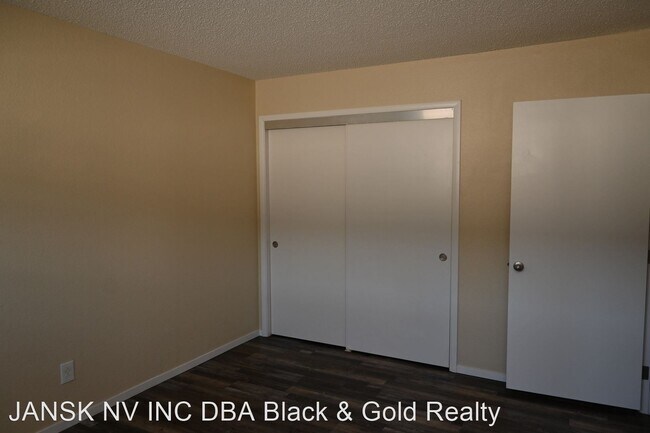 Building Photo - 2 br, 1 bath House - 2514 McCarran St. #2