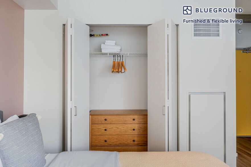 Building Photo - 1823 Minor Ave