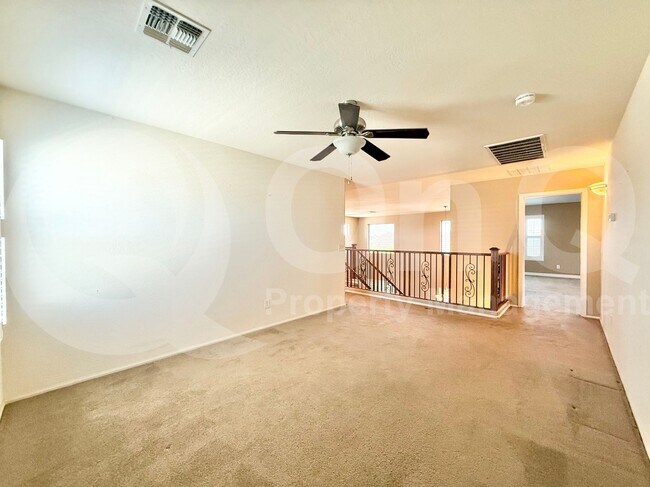 Building Photo - 16111 W Winslow Dr