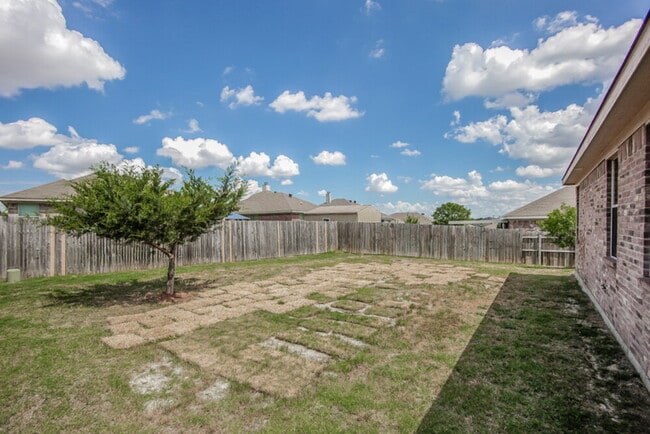 Building Photo - 6366 Rainwater Way
