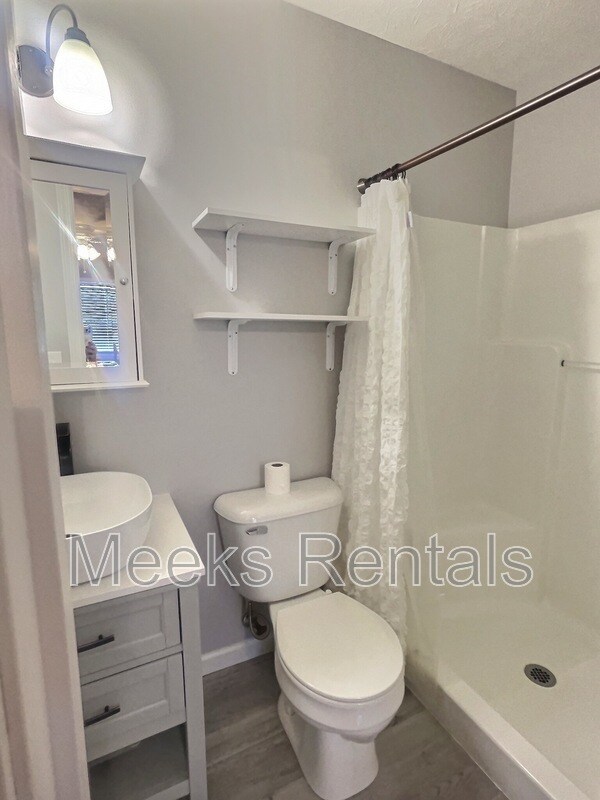 Building Photo - 25 Marie Dr