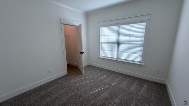 Building Photo - 531 Bristleleaf Path