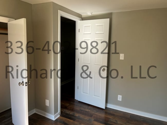 Building Photo - 6591 NC-704