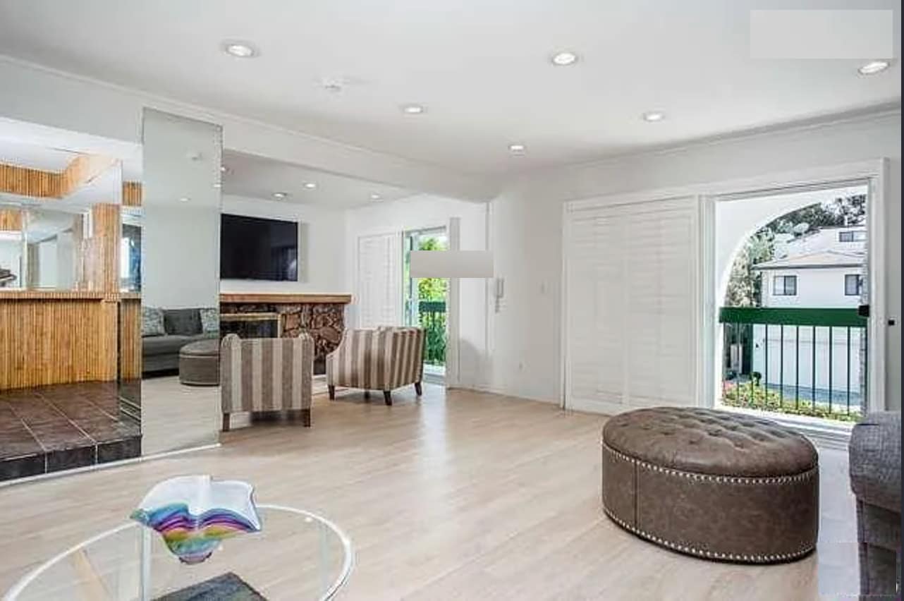 Building Photo - 745 Oxford Ave