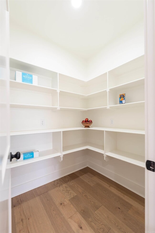 Building Photo - 141 Ridgeview Trl