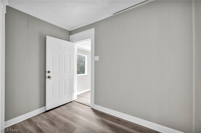 Building Photo - 2023 Robin St