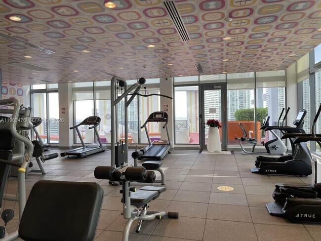 Building Photo - 31 SE 6th St