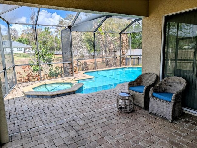 Building Photo - 538 Westchester Hills Ln