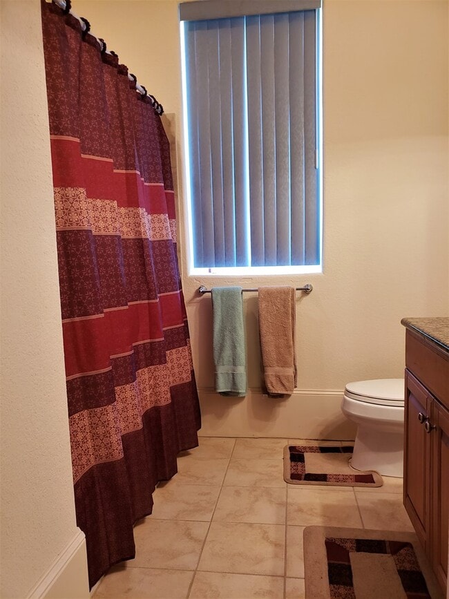 Building Photo - 201 W Capricorn Dr