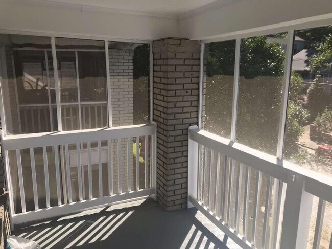 Building Photo - 1706 McLendon Ave NE