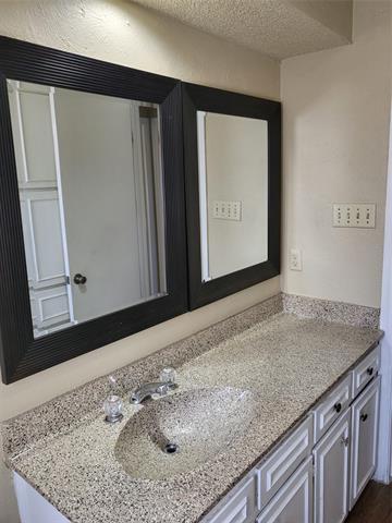 Building Photo - 3612 Spring Meadows Dr