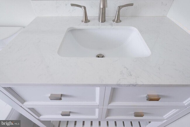 Building Photo - 1109 Castle Harbor Way