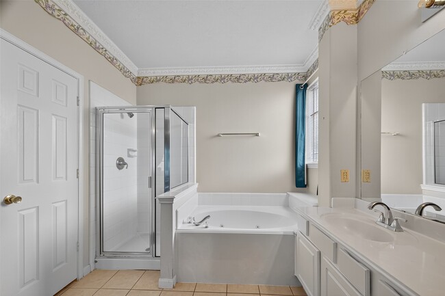 Building Photo - 602 Field Run Ct