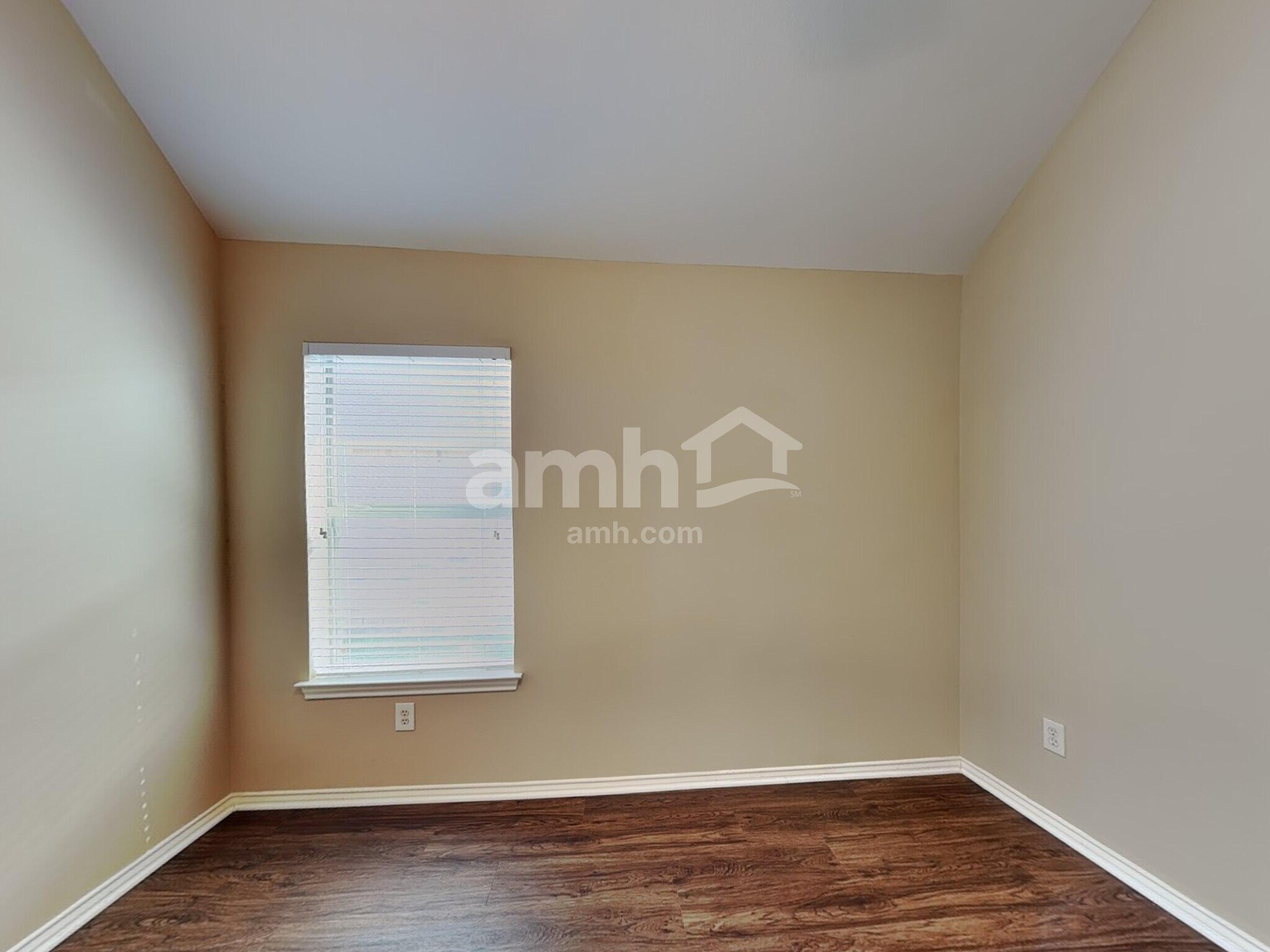 Building Photo - 18914 Roseworth Ct