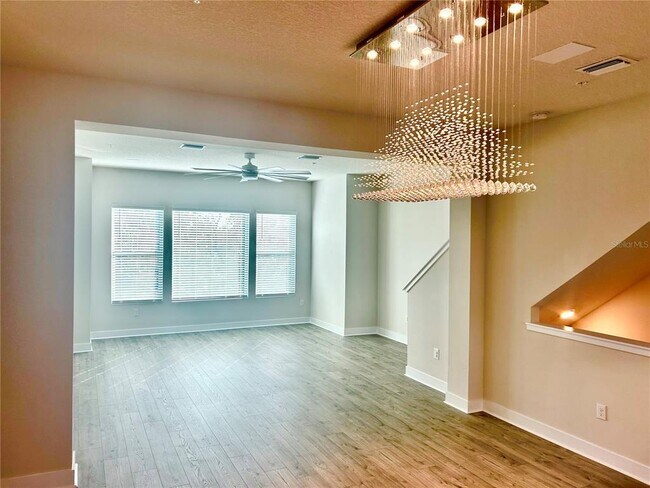 Building Photo - 2511 N Grady Ave