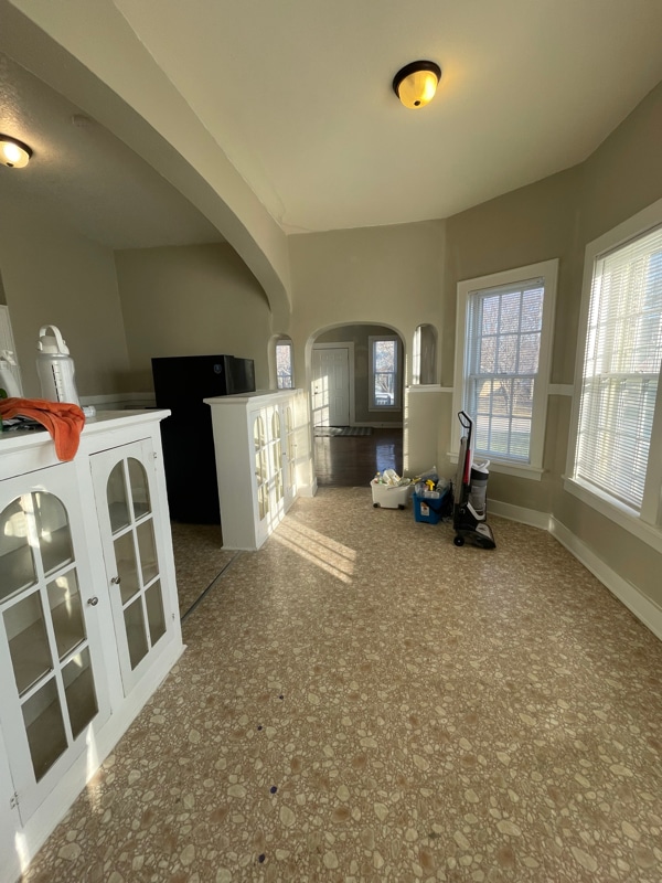 Building Photo - 124 N Pearl Ave