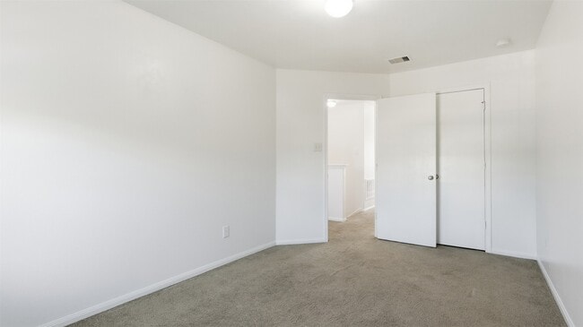 Building Photo - 9307 Dewberry Blossom Ln