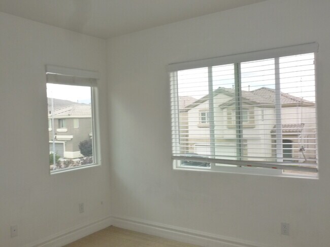 Building Photo - 9689 Kampsville Ave