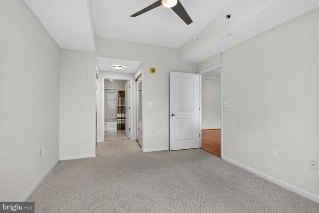 Building Photo - 11700 Old Georgetown Rd